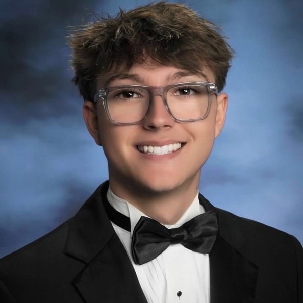 Logan Rutter headshot